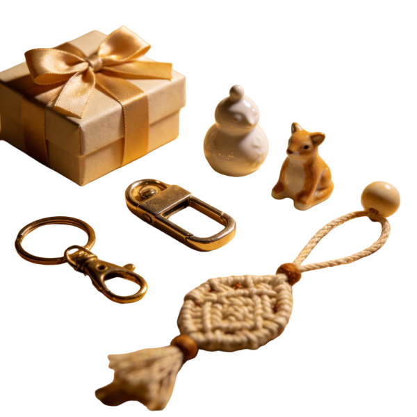 Neutral Gift Set with Ceramic Figurines & Macrame Keychain